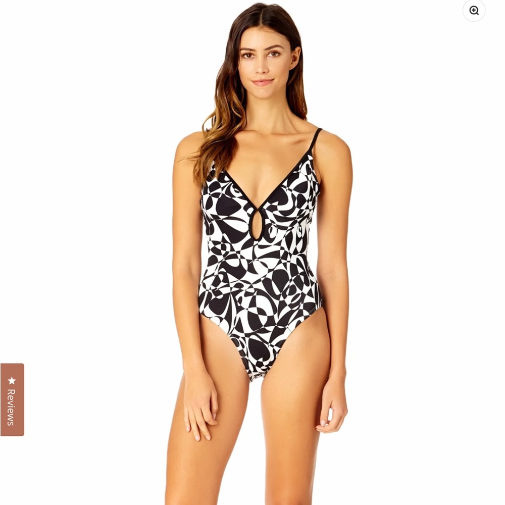 Black and White Patterned Women's Swimsuit